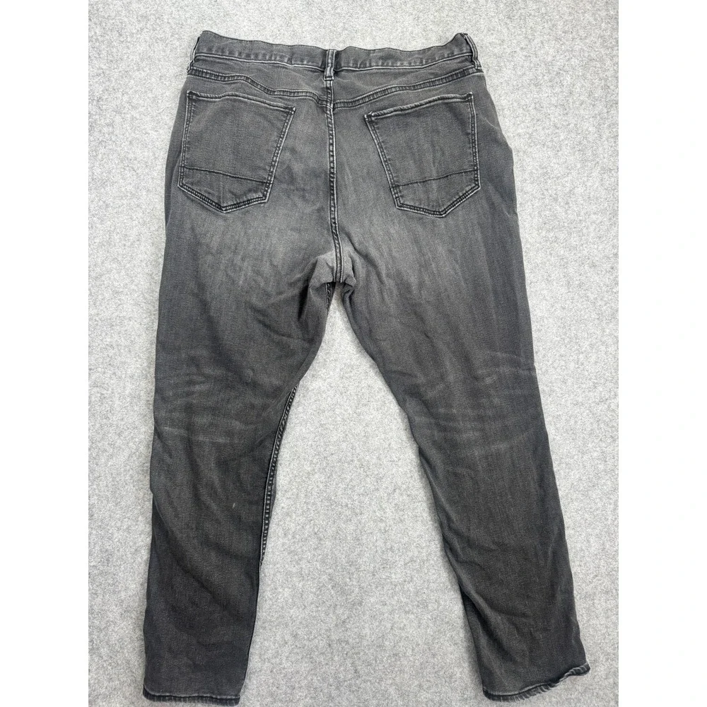 Banana Republic Travel Jeans Mens 36x30 Gray Stretch Athletic Fit Denim Pants